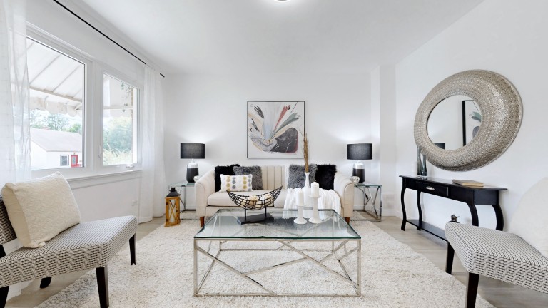 226 Mitchell Avenue, Oshawa, Ontario, Canada photo 2