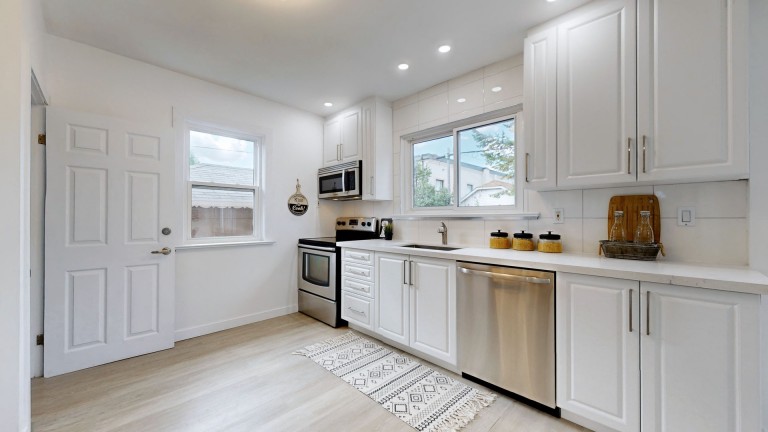 226 Mitchell Avenue, Oshawa, Ontario, Canada