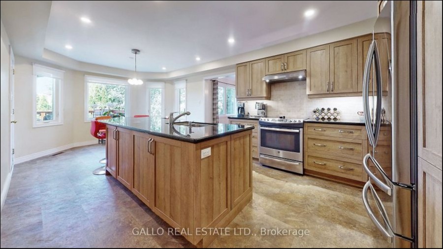 26 Testa Rd, Uxbridge, Ontario, Canada photo 2