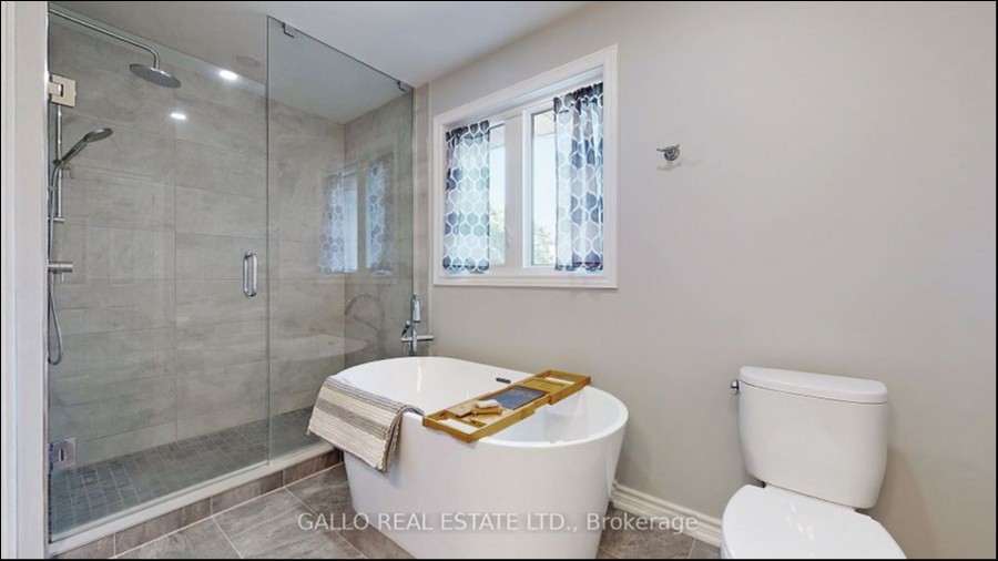 26 Testa Rd, Uxbridge, Ontario, Canada photo 3