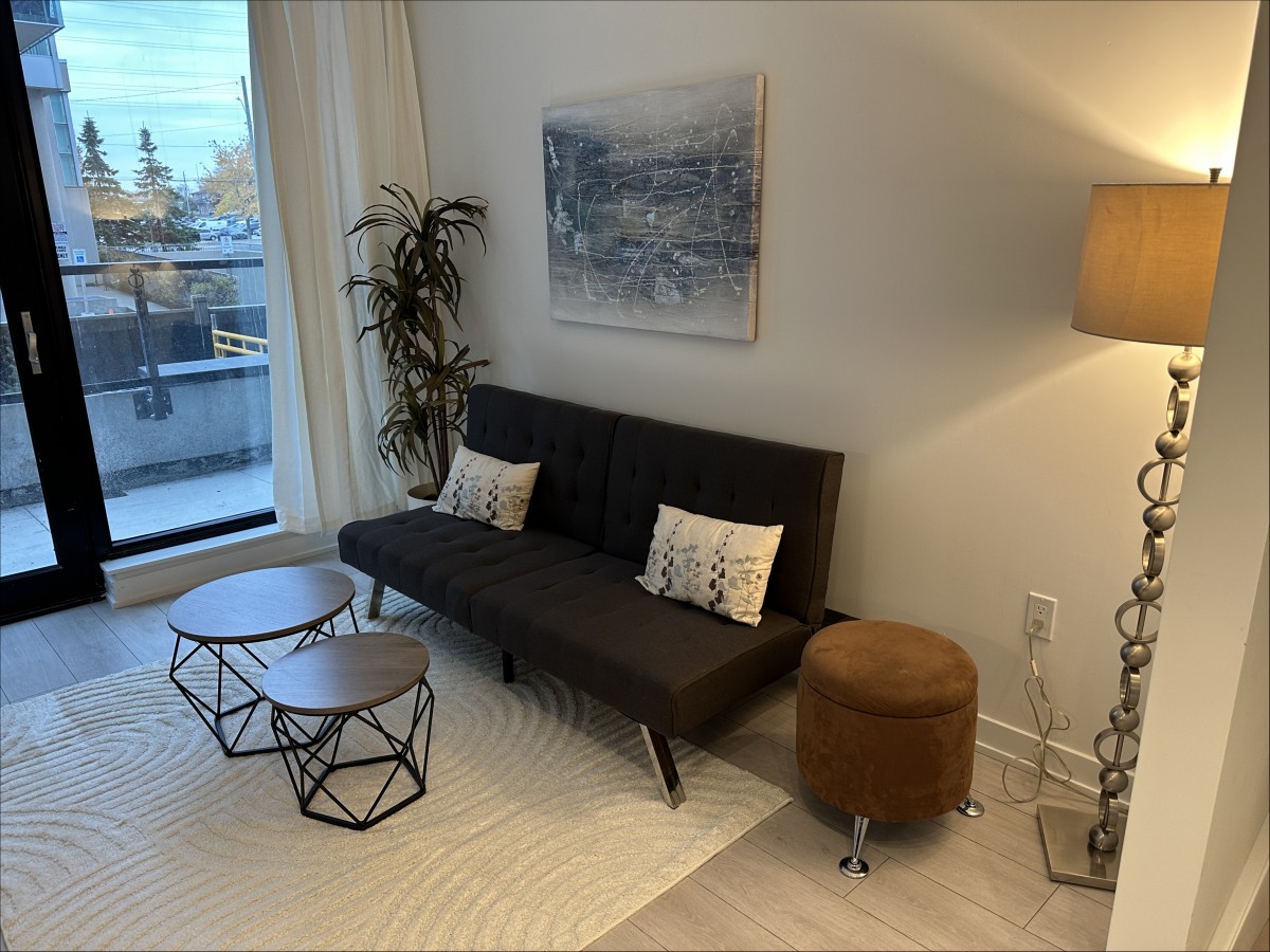 1604 Charles Street #118, Whitby, Ontario, Canada photo 7