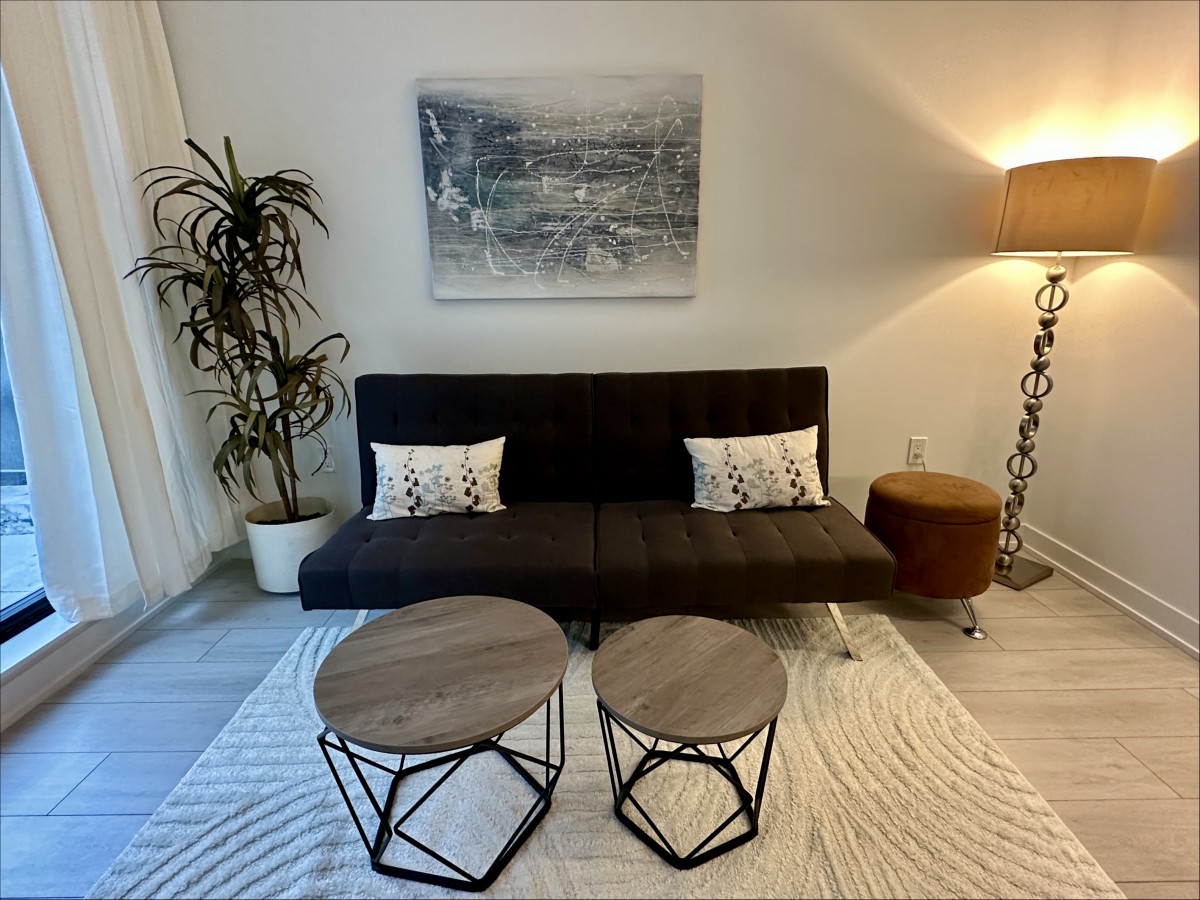 1604 Charles Street #118, Whitby, Ontario, Canada photo 8