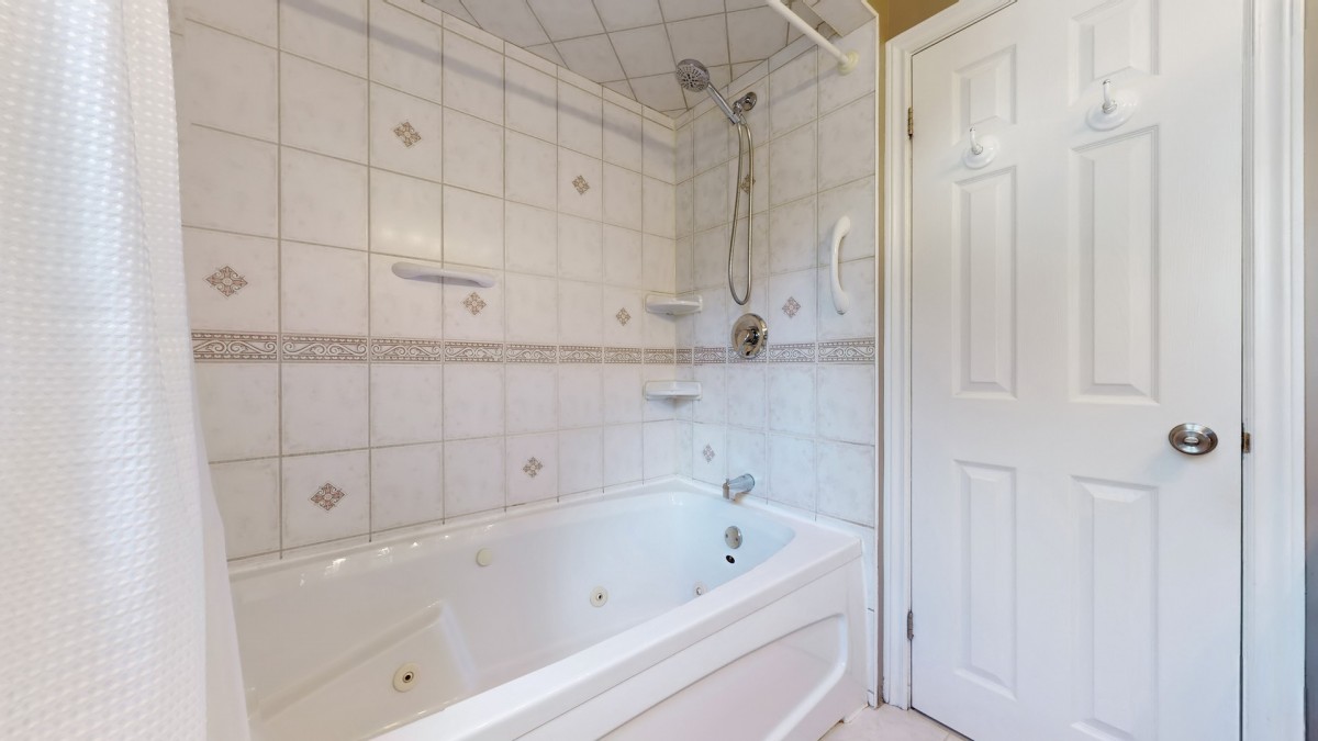 104 Kingslake Road, Toronto, Ontario, Canada photo 41