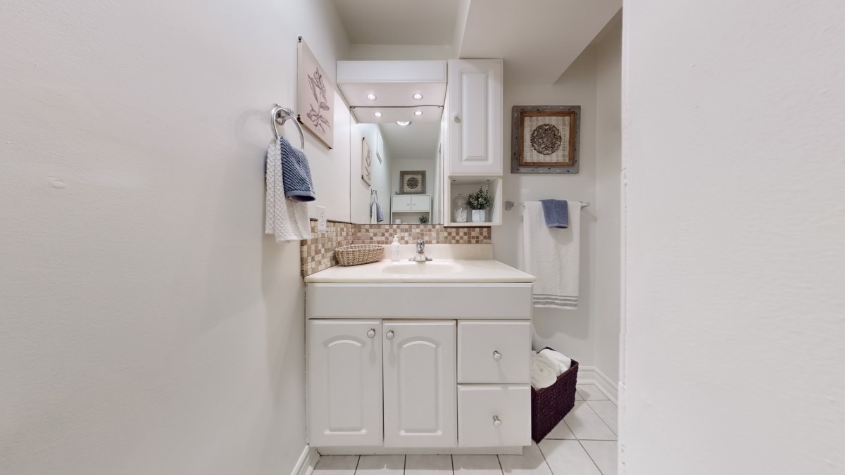 104 Kingslake Road, Toronto, Ontario, Canada photo 46