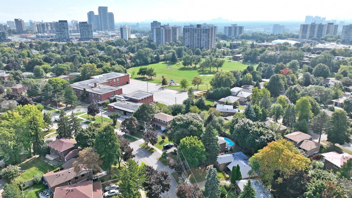 104 Kingslake Road, Toronto, Ontario, Canada photo 55