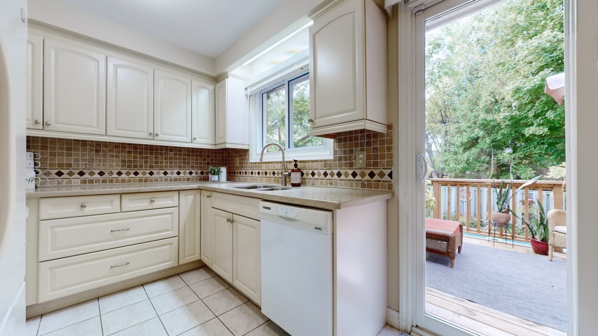 104 Kingslake Road, Toronto, Ontario, Canada photo 23