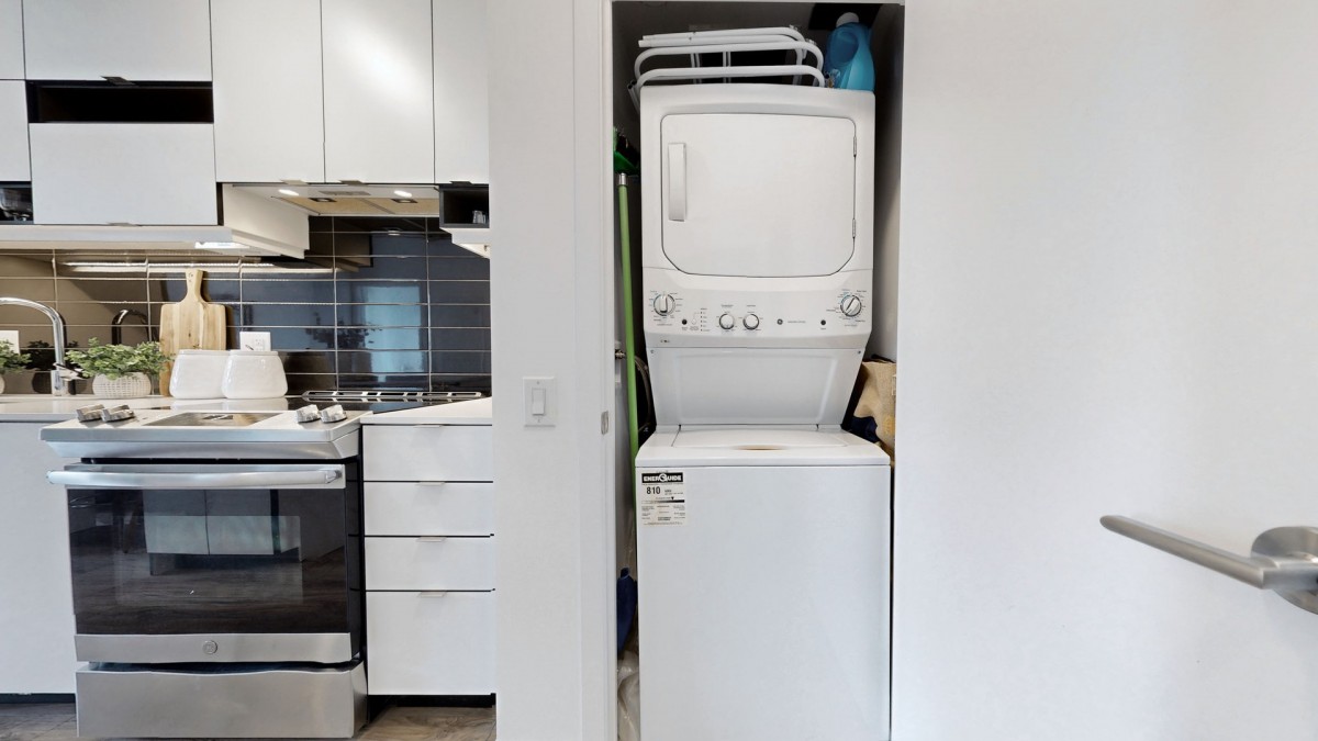 4065 Confederation Parkway #607, Mississauga, Ontario, Canada photo 21