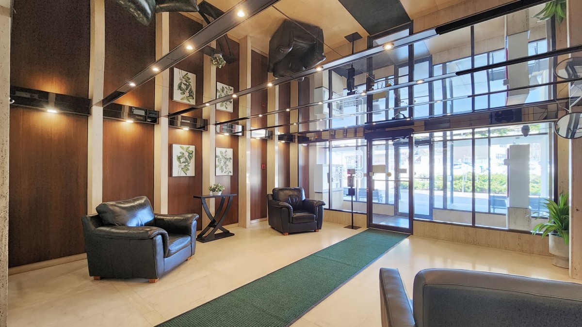 44 Falby Court #406, Ajax, Ontario, Canada photo 7