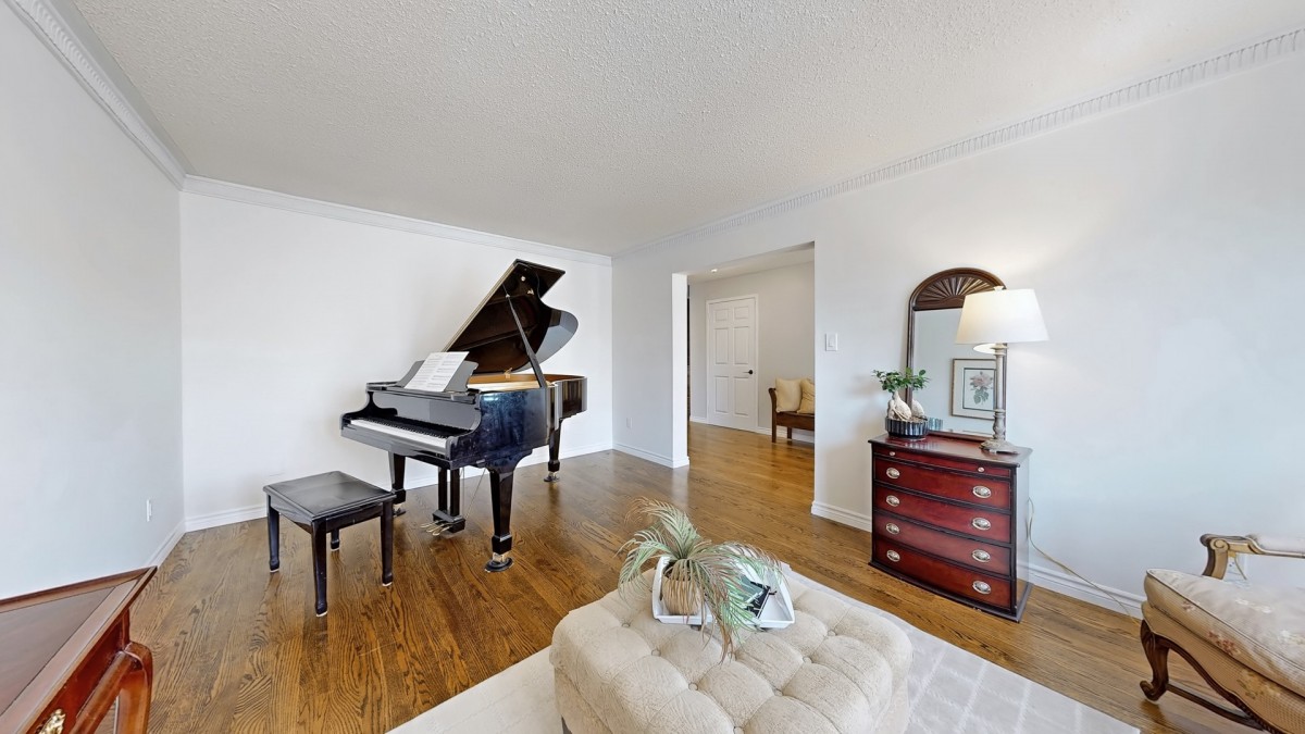 66 McCarty Crescent, Markham, Ontario, Canada photo 8