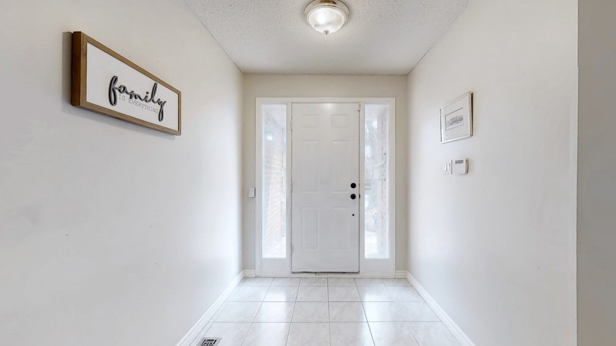 66 McCarty Crescent, Markham, Ontario, Canada photo 5