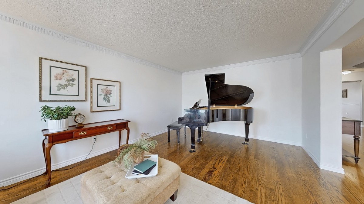 66 McCarty Crescent, Markham, Ontario, Canada photo 9