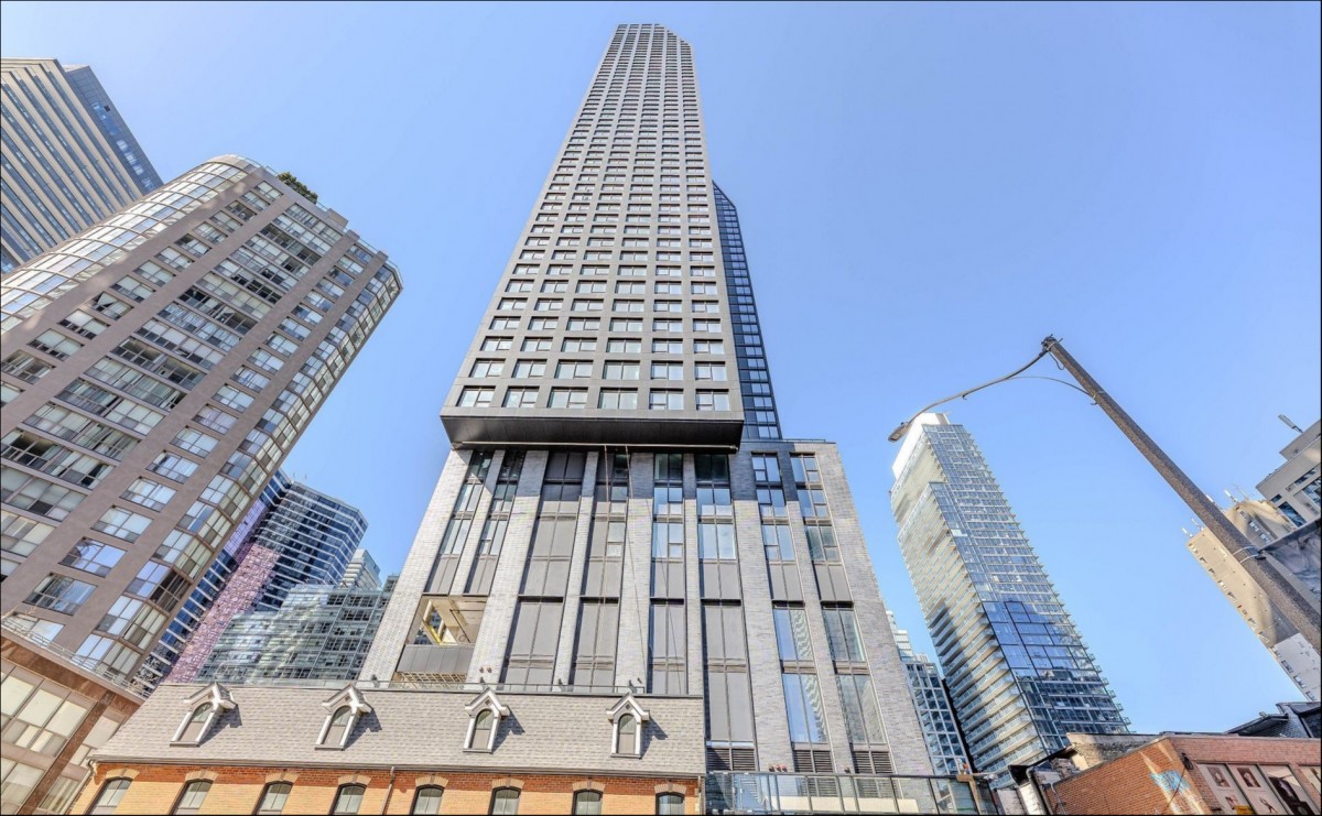 8 Wellesley Street #2808, Toronto, Ontario, Canada photo 2