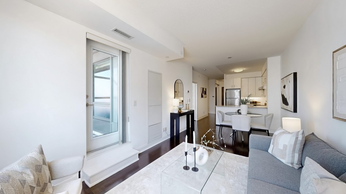 8228 Birchmount Road #325, Markham, Ontario, Canada photo 12