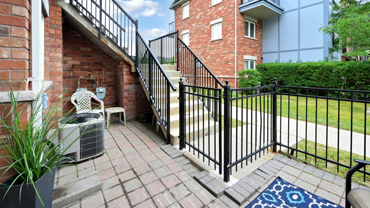 2265 Bur Oak Avenue TH44, Markham, Ontario, Canada photo 7