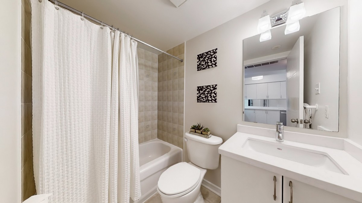 2265 Bur Oak Avenue TH44, Markham, Ontario, Canada photo 19