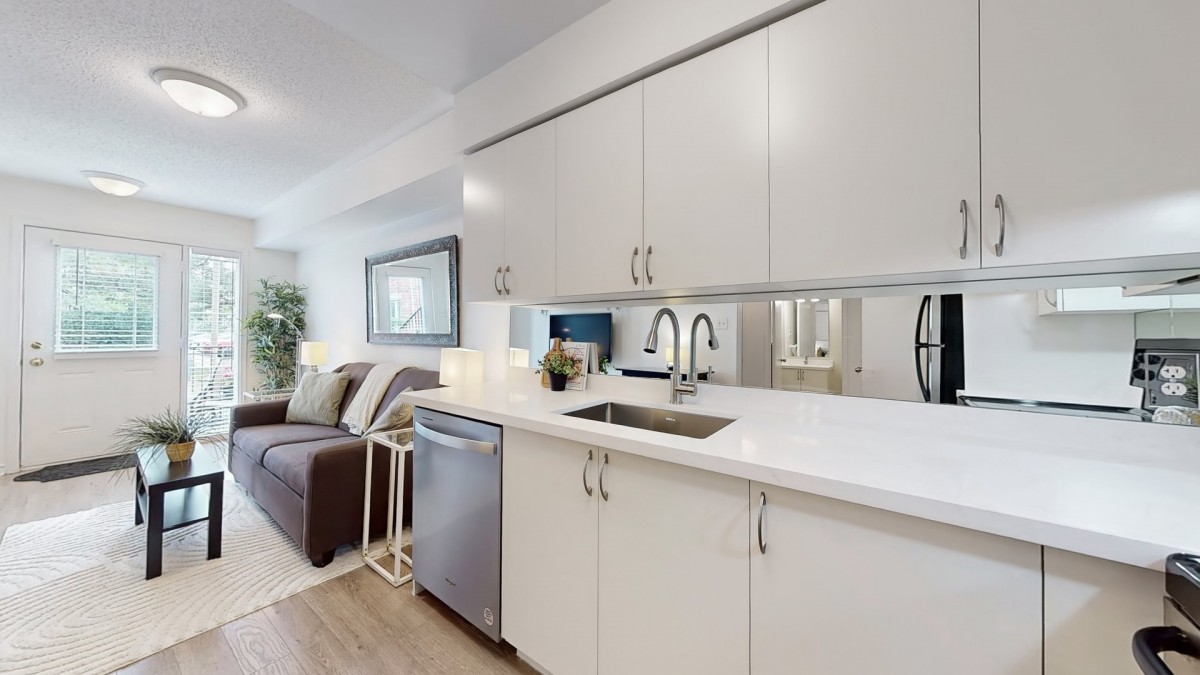 2265 Bur Oak Avenue TH44, Markham, Ontario, Canada photo 15