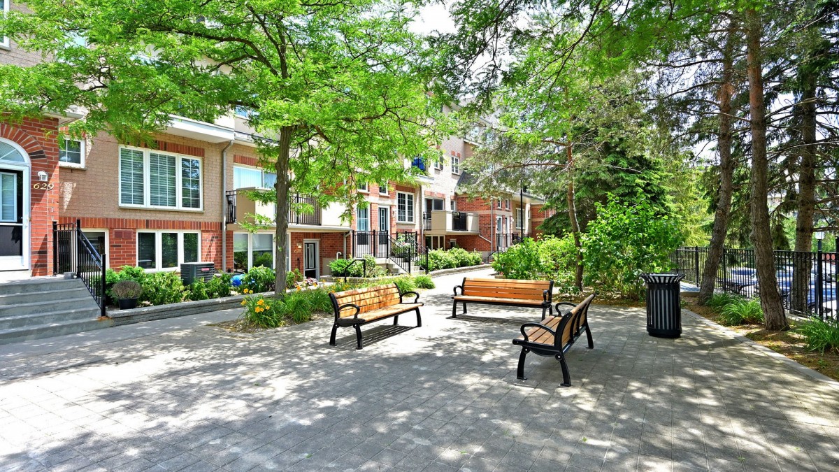 1400 The Esplanade North, Pickering, Ontario, Canada photo 9