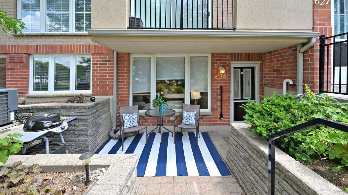 1400 The Esplanade North, Pickering, Ontario, Canada photo 1