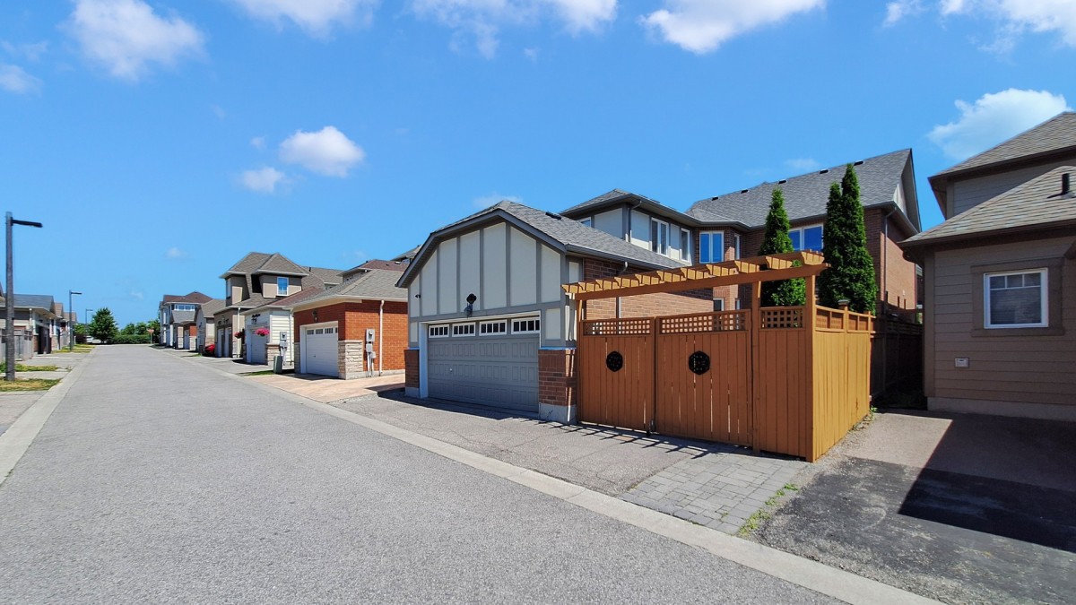 4 Wagon Works Street, Markham, Ontario, Canada photo 69