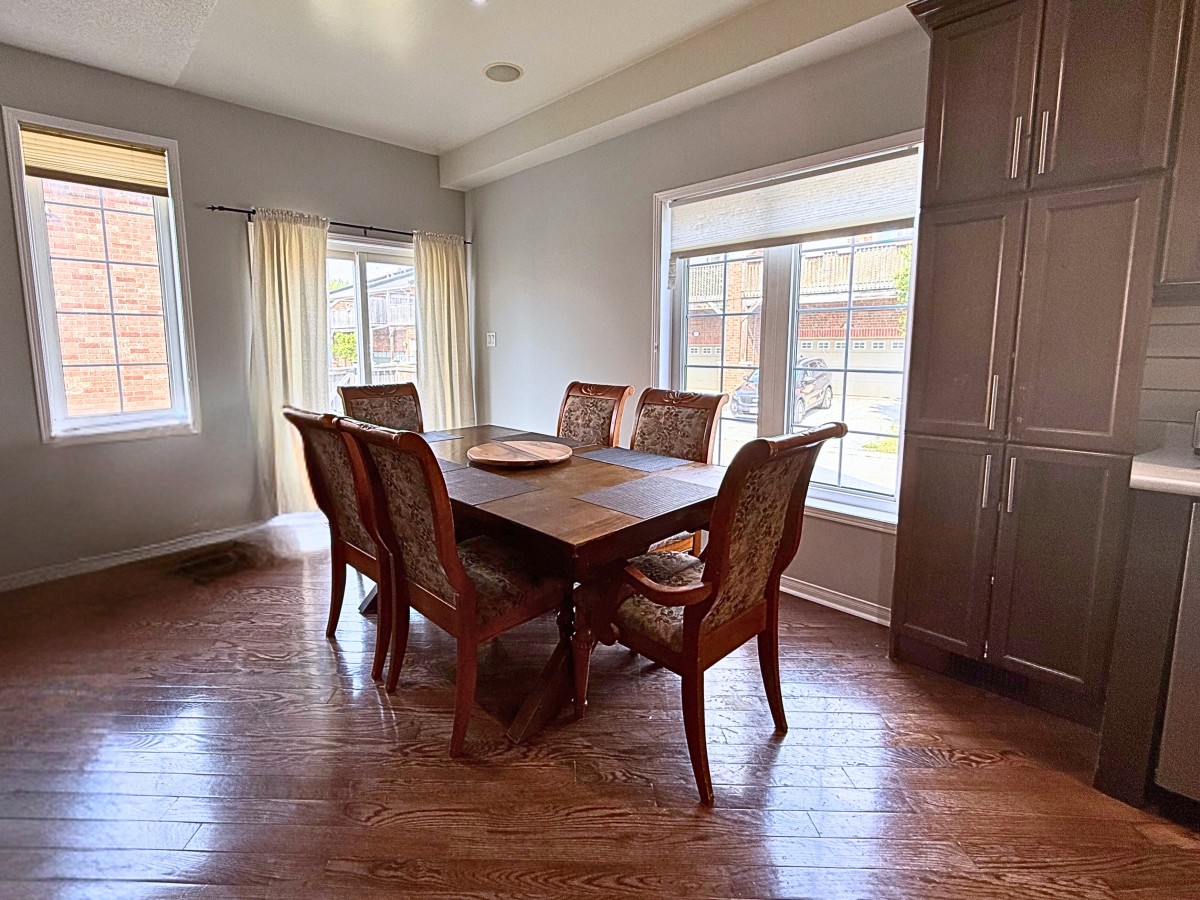 152 White's Hill Avenue, Markham, Ontario, Canada photo 12