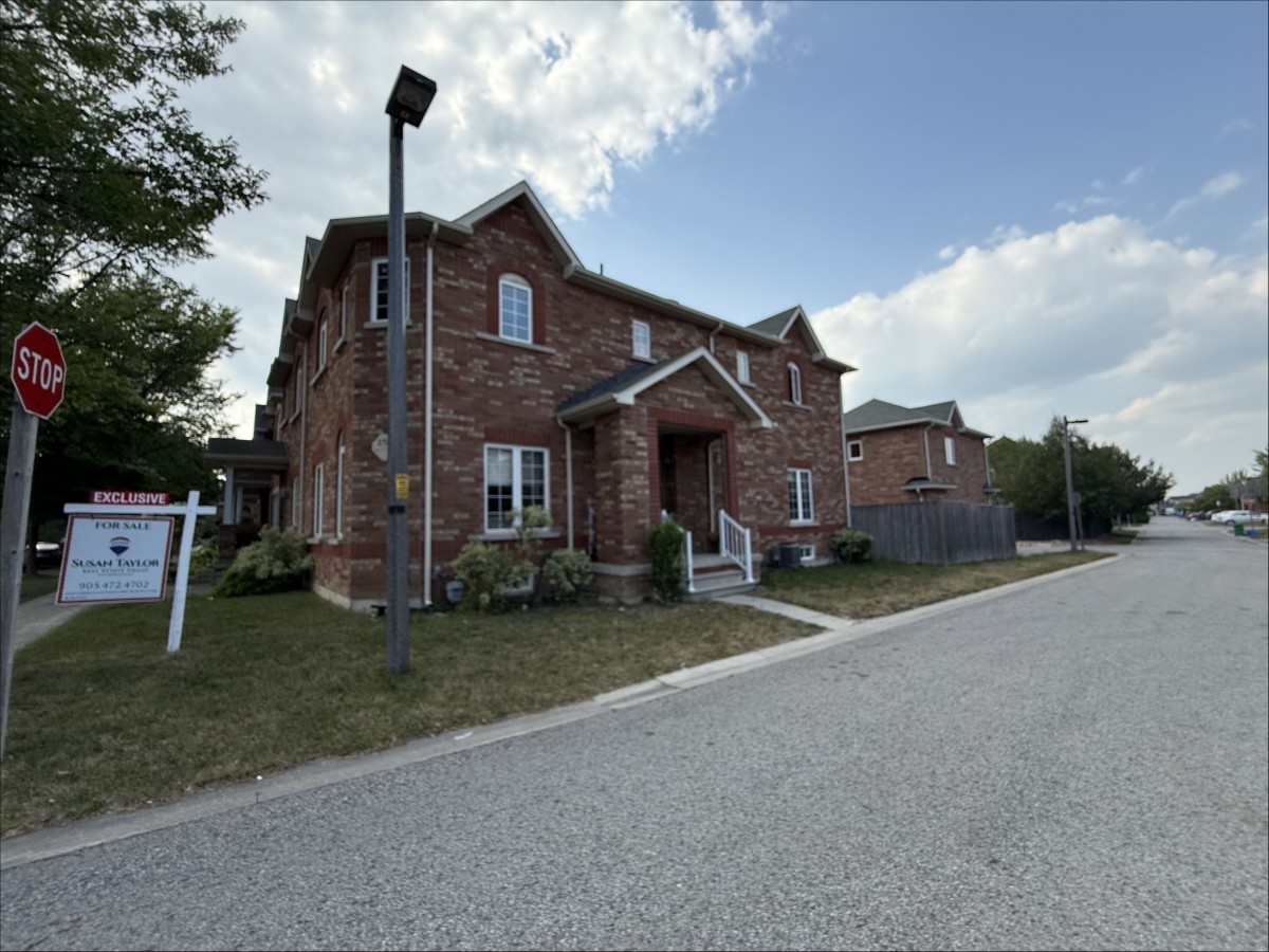 152 White's Hill Avenue, Markham, Ontario, Canada photo 17