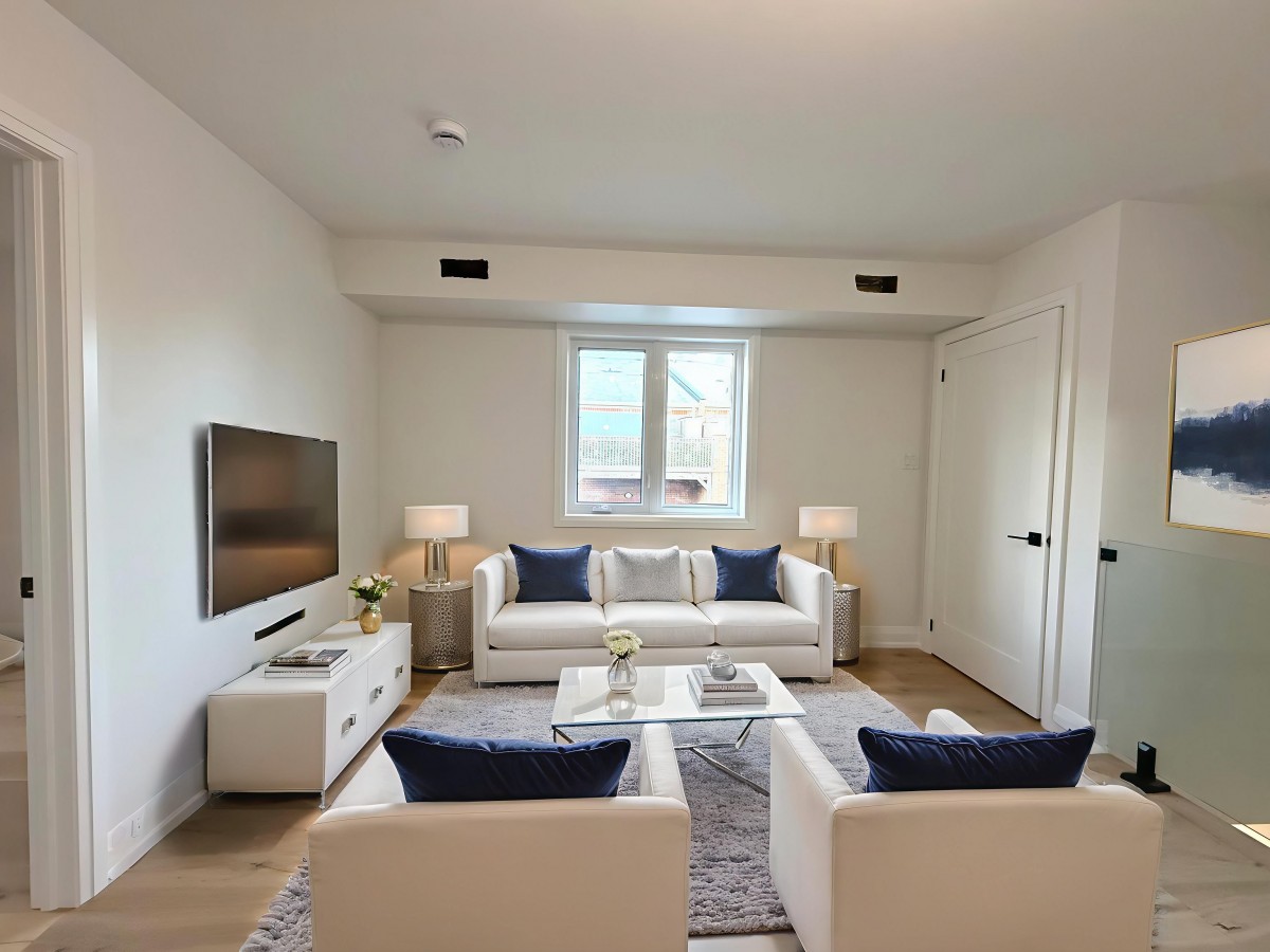 152 White's Hill Avenue, Markham, Ontario, Canada photo 34