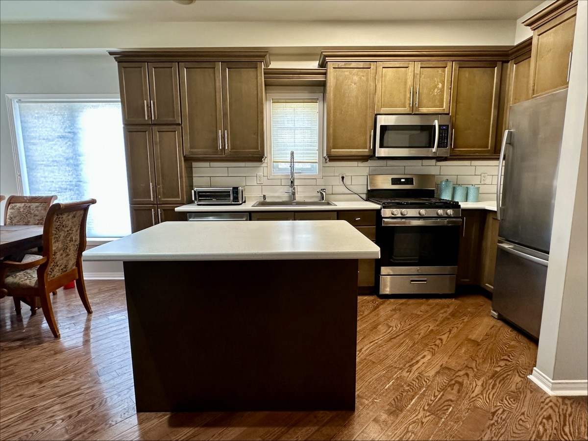 152 White's Hill Avenue, Markham, Ontario, Canada photo 9