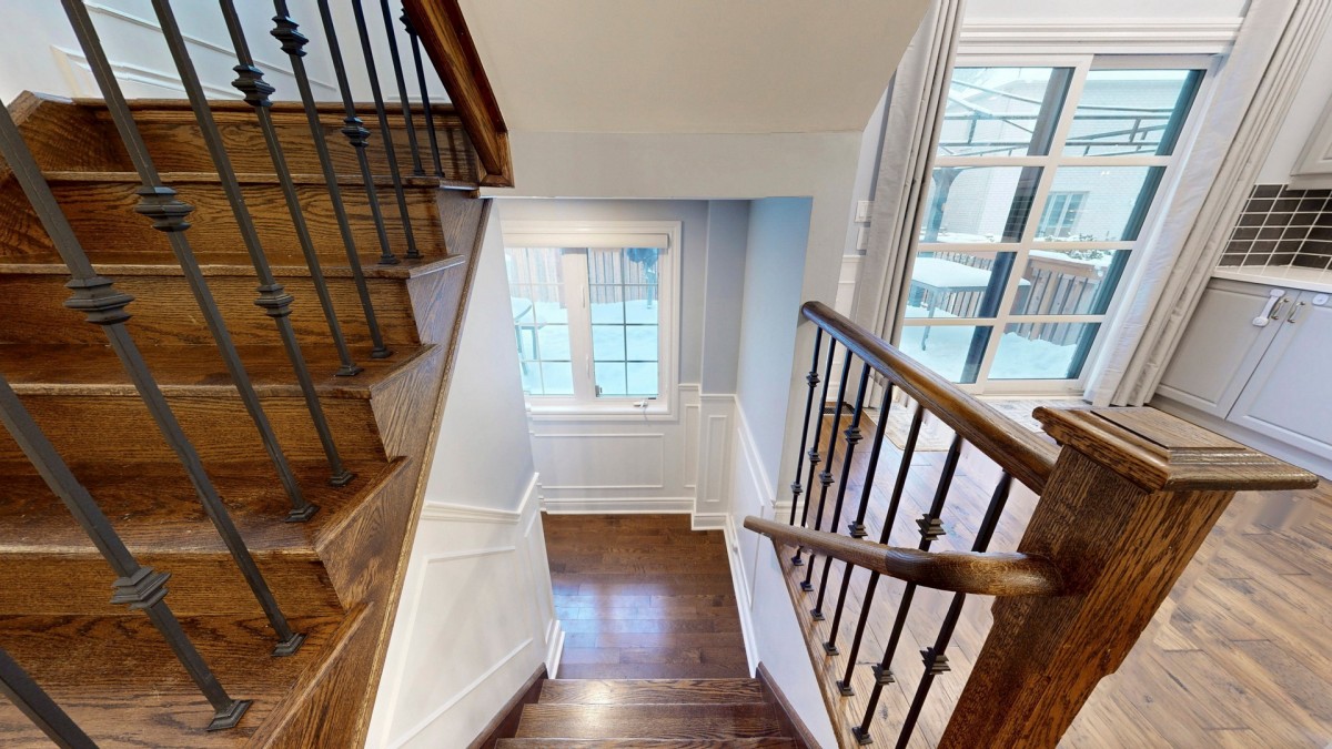 1075 Warby Trail, Newmarket, Ontario, Canada photo 20