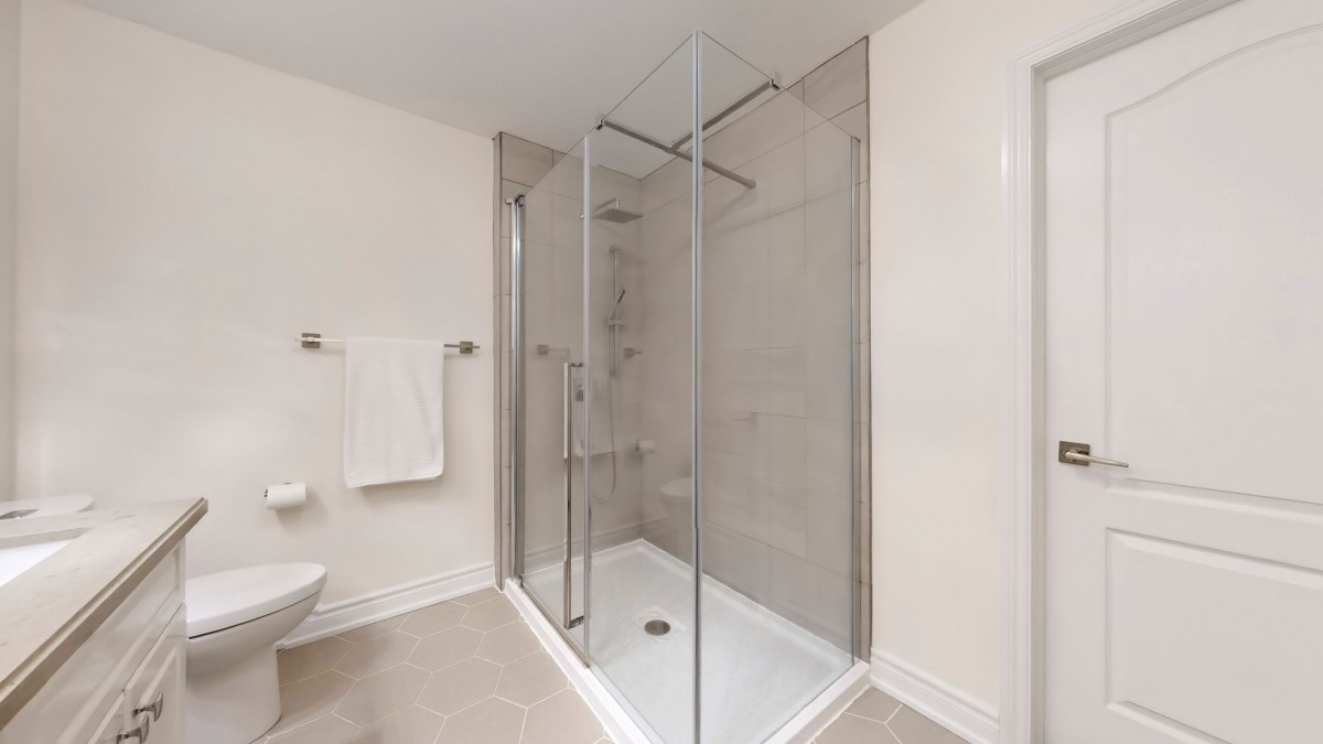 1075 Warby Trail, Newmarket, Ontario, Canada photo 43