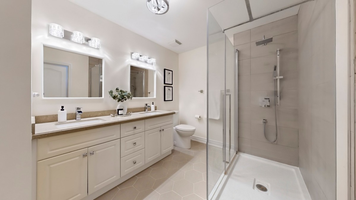 1075 Warby Trail, Newmarket, Ontario, Canada photo 42