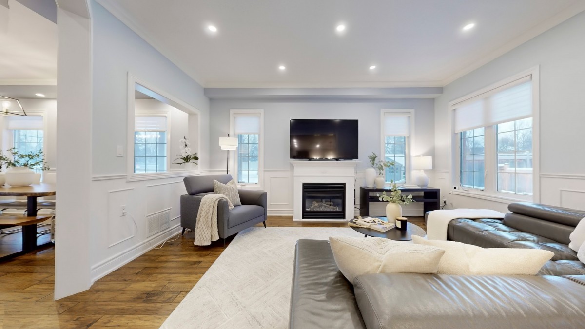 1075 Warby Trail, Newmarket, Ontario, Canada photo 9