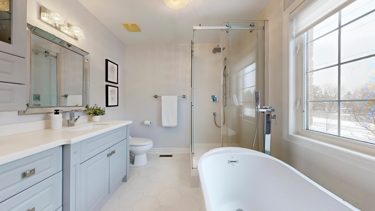 1075 Warby Trail, Newmarket, Ontario, Canada photo 32