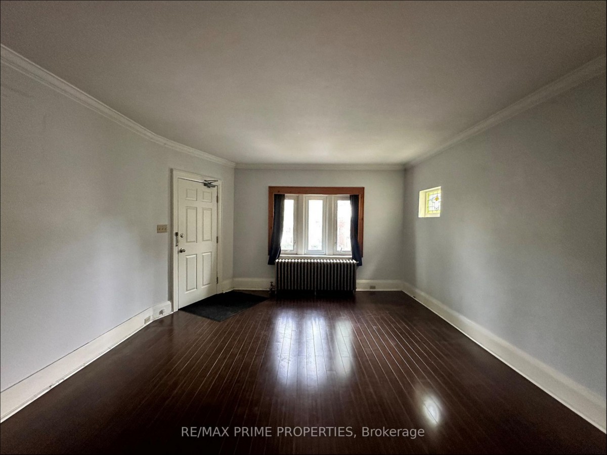 168 Highborne Road, Toronto, Ontario, Canada photo 2