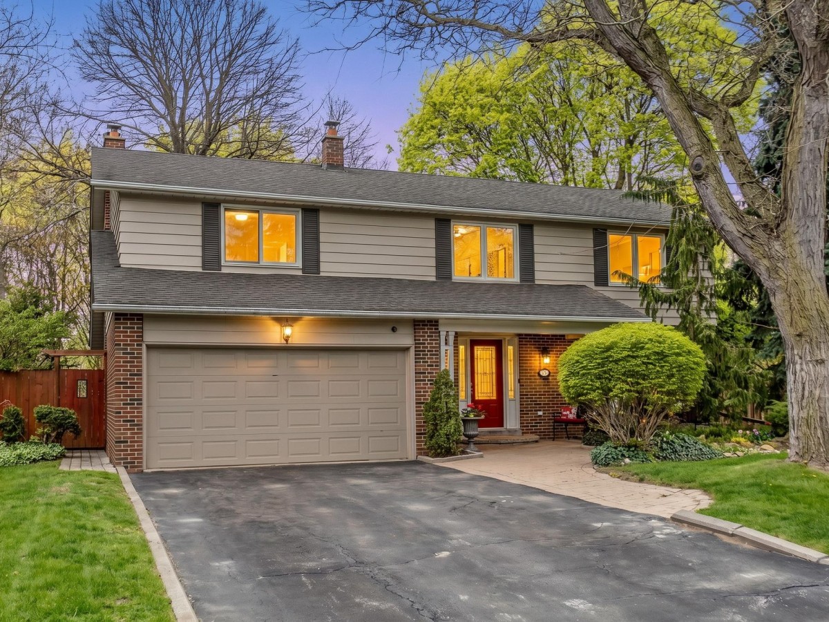63 Walkerton Drive, Markham, Ontario, Canada photo 4
