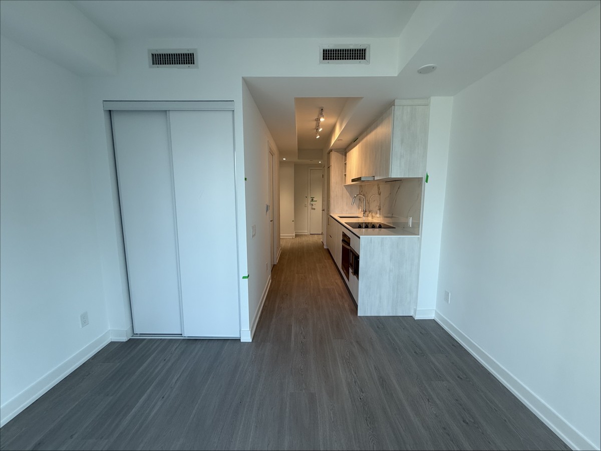 8 Wellesley Street, Toronto, Ontario, Canada photo 9