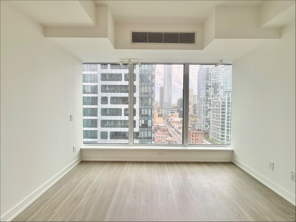 8 Wellesley Street, Toronto, Ontario, Canada photo 7