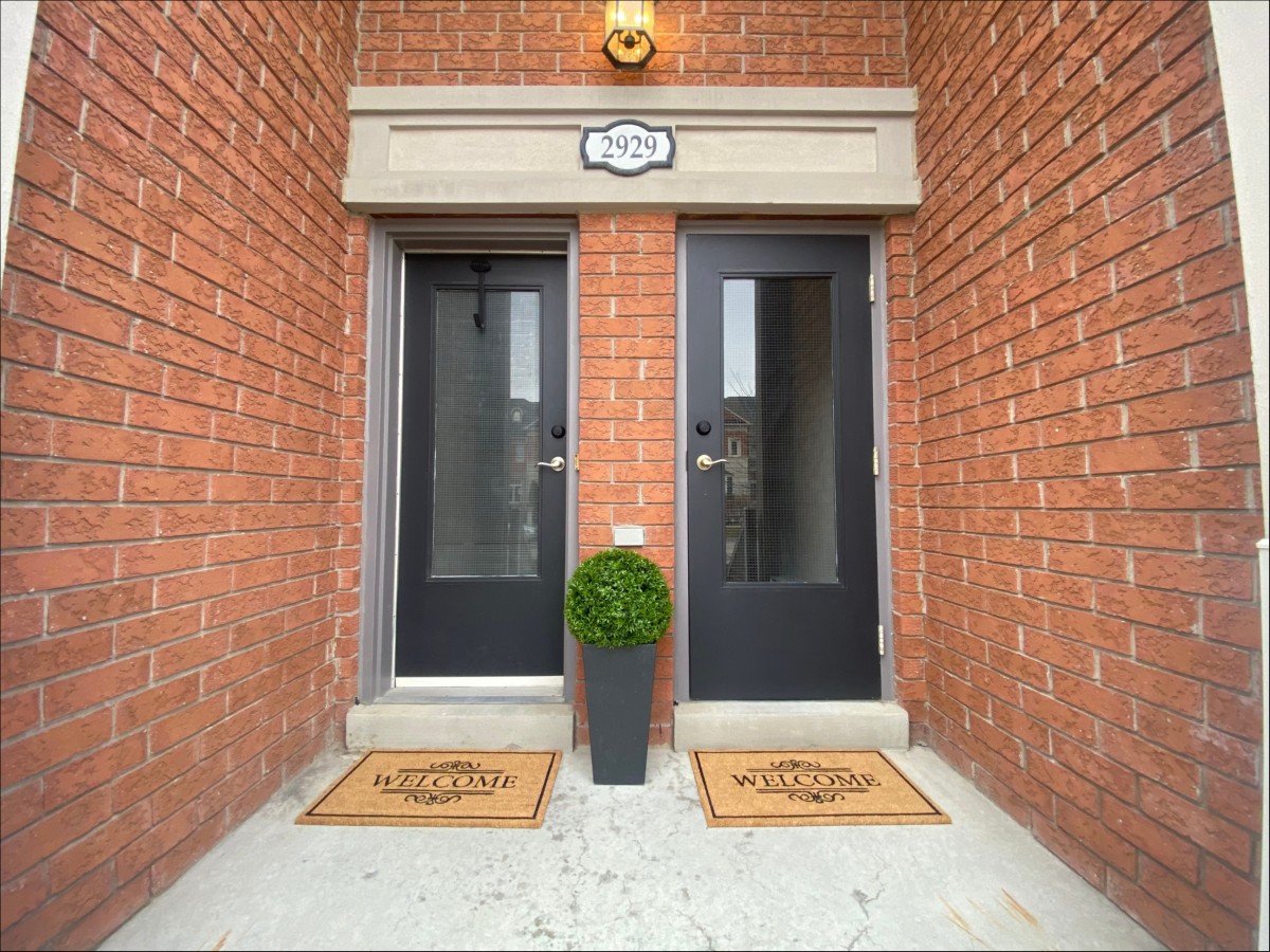 Main-2929 Bur Oak Avenue, Markham, Ontario, Canada photo 3