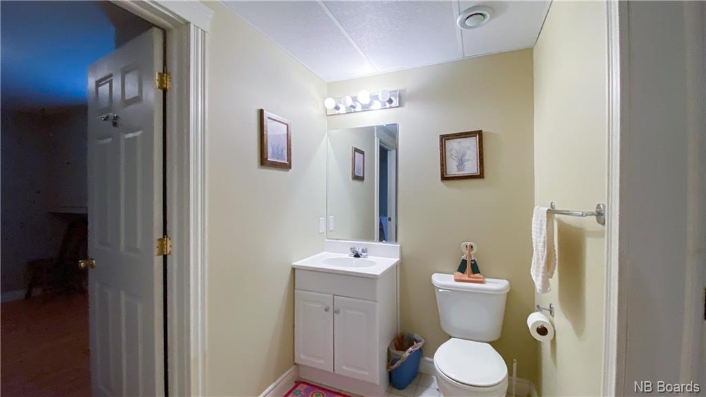 62 Wilfred Avenue, Fredericton, New Brunswick, Canada
