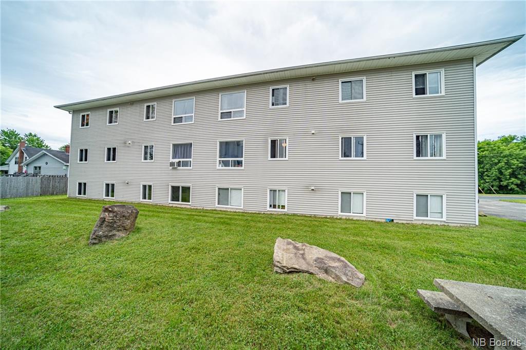40 Young Street, Fredericton, New Brunswick, Canada