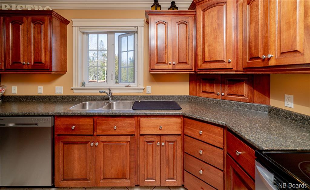 42 Ritchie Place, Oromocto, New Brunswick, Canada