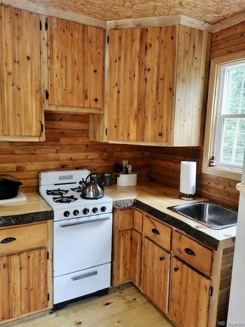 Camp & Lease Lane 26, Oromocto Lake, New Brunswick, Canada