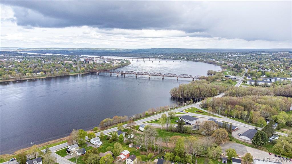 72 Colwell Drive, Fredericton, New Brunswick, Canada