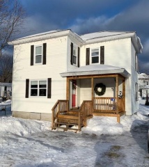 18 Spruce Street, McAdam New Brunswick, Canada
