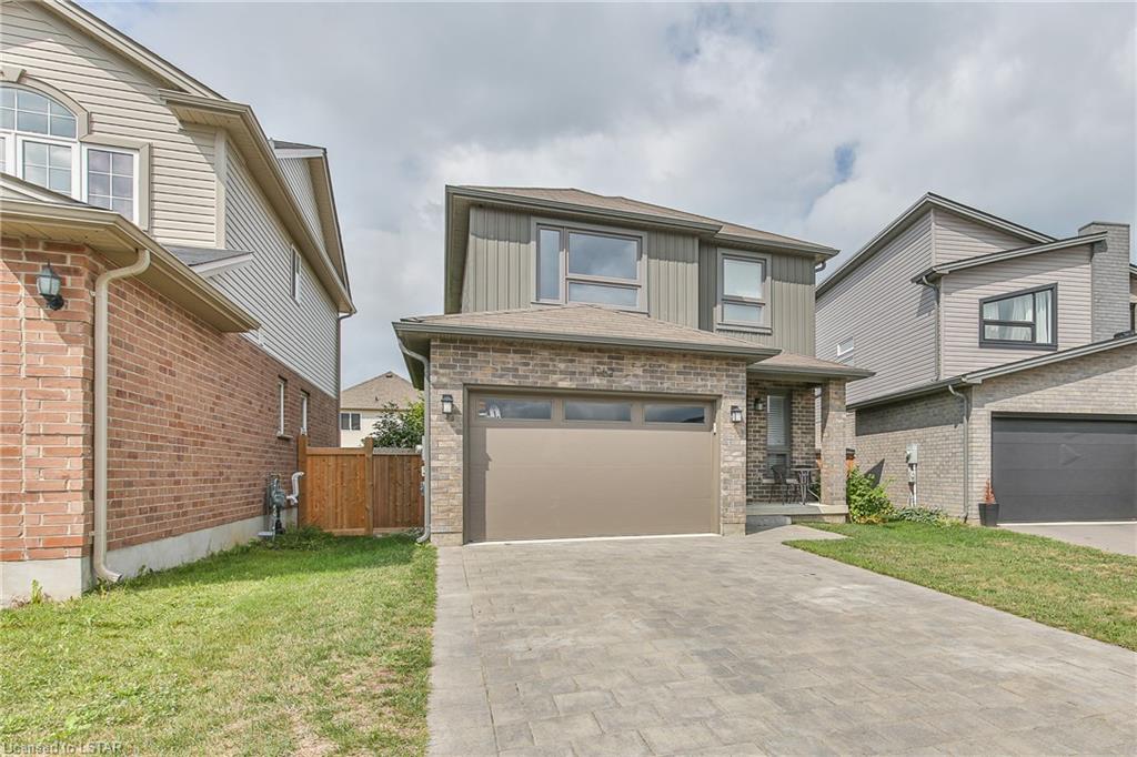 1962 FOXRIDGE Crescent, London Ontario, Canada