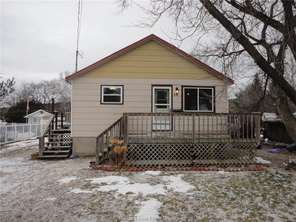34 Algoma Street, Webbwood, Ontario, Canada
