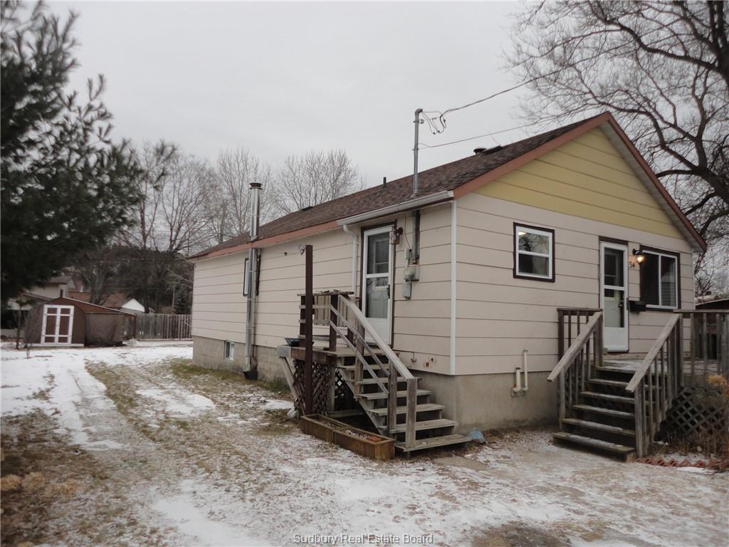 34 Algoma Street, Webbwood, Ontario, Canada