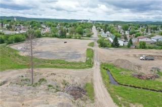 375 Queensway, Espanola Ontario