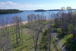 360 Brennan Harbour, Spanish Ontario