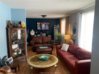 105 Lee Valley, Massey Ontario