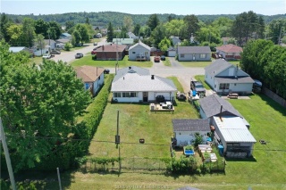 240 Annette, Espanola Ontario